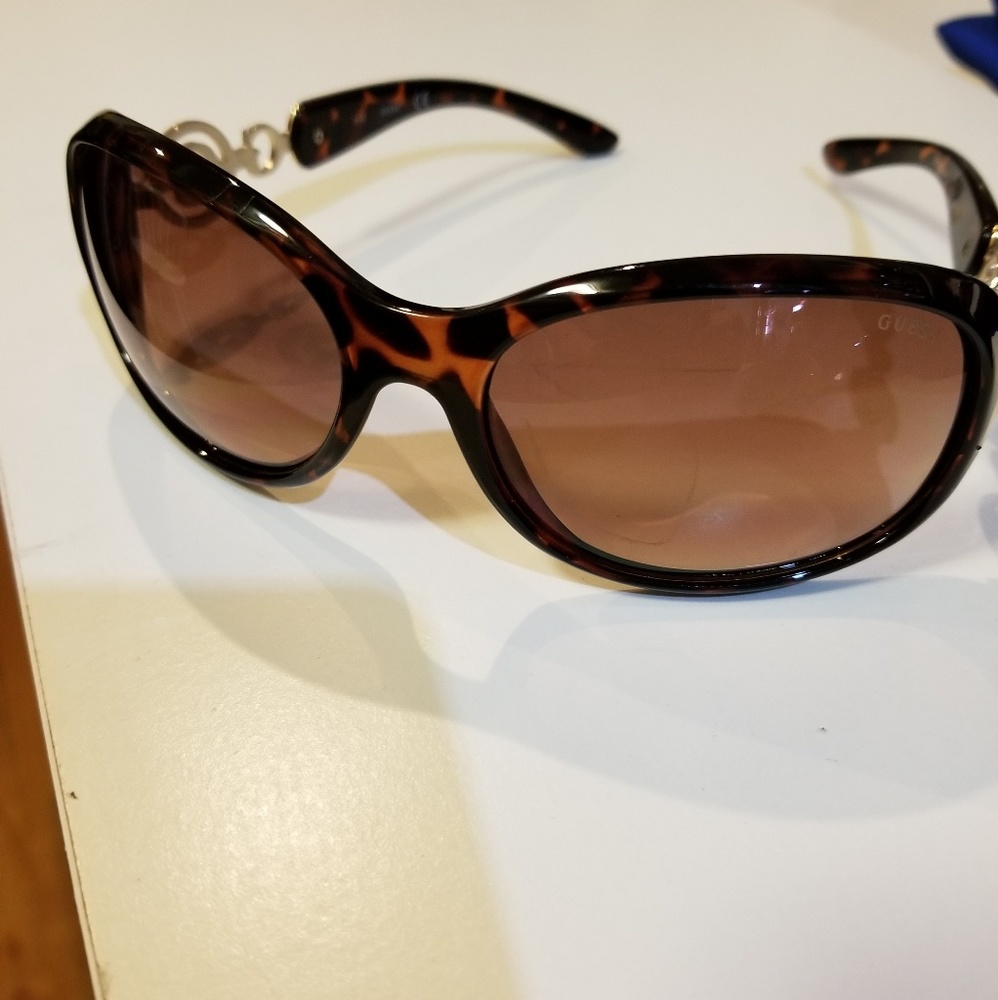 Guess? Sunglasses
